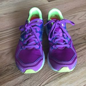 New Balance Foam Zante Running Shoes